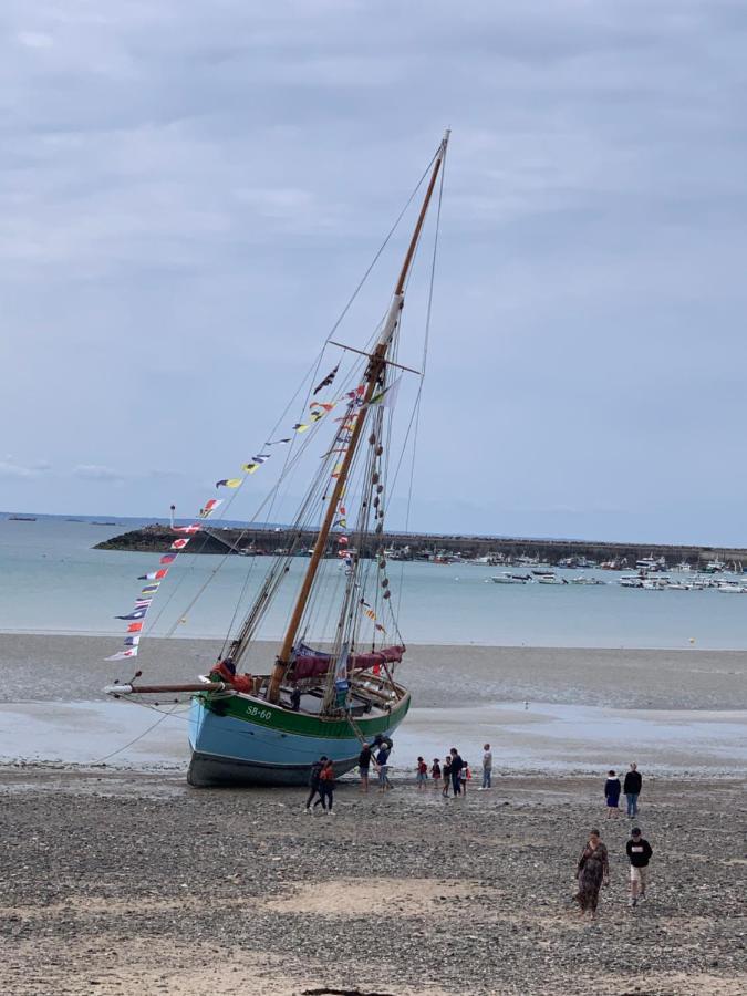 Maison Caroual Erquy 500M De La Plage Exteriör bild